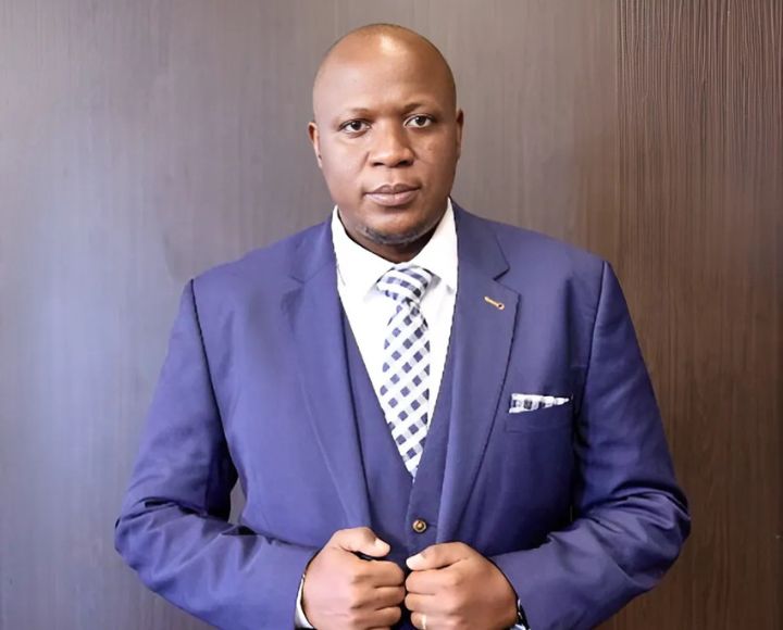 Maganga Sambo Headshot
