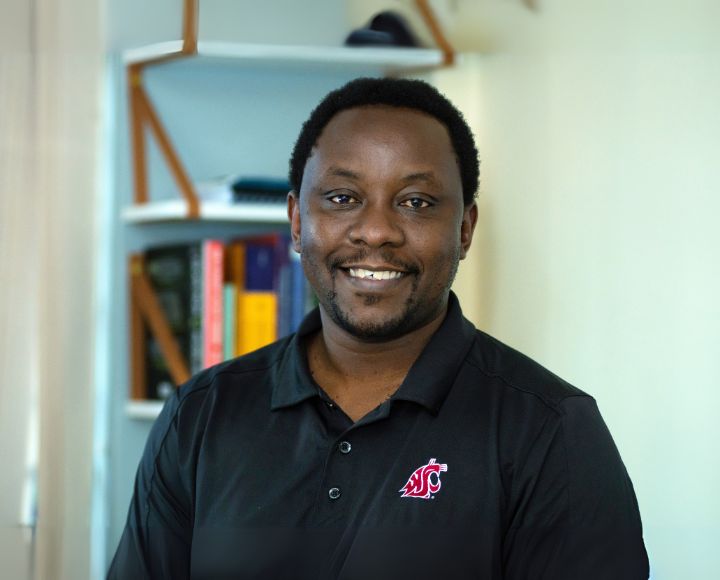 Mwangi Thumbi Headshot